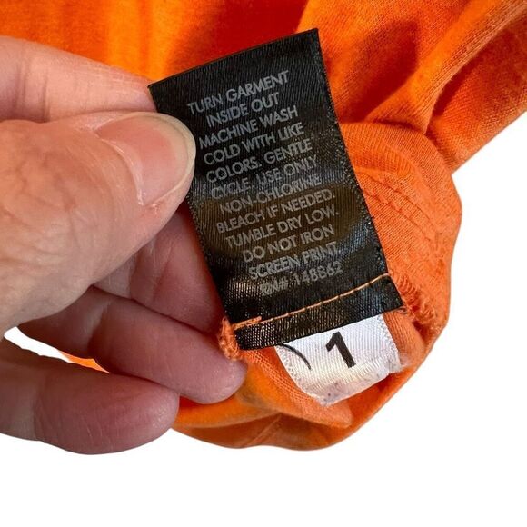 Torrid Womens 1X Thick Thighs Spooky Vibes T Shirt Orange Jersey V Neck Tee - Picture 5 of 6